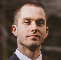 Thomas Whitfield, analista di trading specializzato nel mercato crypto, ritratto